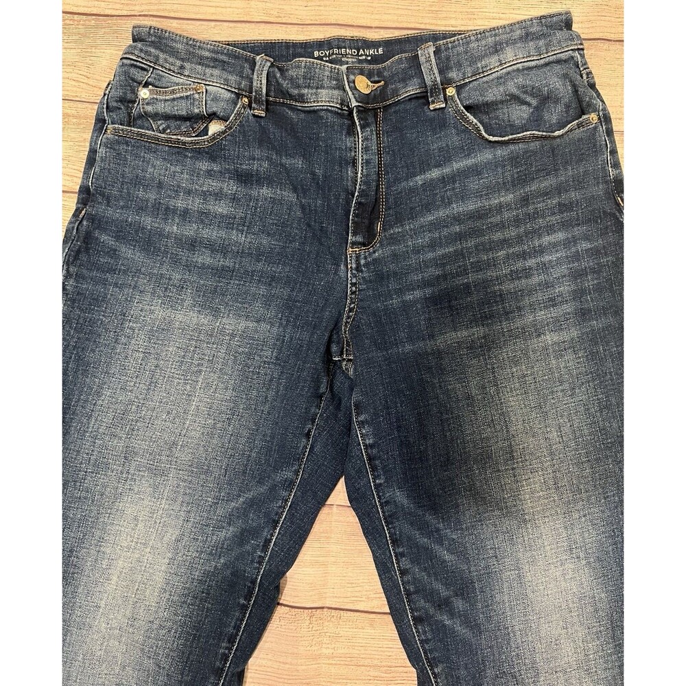 Chico’s Chicos Jeans Blue Boyfriend Ankle Cuffed Sequin Accent 1.5 Medium Petite - Picture 3 of 8